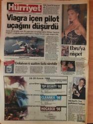 Hürriyet  Gazetesi,26 Kasım 1998, İtalya, İspanya, Eren, Türkiye, Fransa, Kütahya, Galatasaray, Juventus, Edirne, Hikmet Çetin, Lyon, Ankara, Yilmaz, İsveç, Finlandiya, Rusya, Harun, Bolu, Ordu, Selçuk, Antalya, Bursa, Giresun, Karaman, Mersin, Samsun, Ege, Beşiktaş, Şampiyonlar Ligi, İstanbul, Van, Karabükspor, Karabük, Rosenborg, Athletic Bilbao, Norveç, Onur, Fatih Terim, Ağrı, Orman