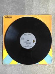 ATİLLA YELKEN - SEVDİĞİNİZ ŞARKILAR LP 11