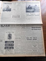 Yeni İstanbul Gazetesi - 6 Mayıs 1955 - Türk Yugoslav Resmi Görüşmeleri Başladı - Başbakan Adnan Menderes'in Mareşal Tito Ve Eşi İle Birlikte - 1955 56 Yılı Kok Kömür Tevziatı - Amerikalı Meşhur Rejisör Elia Kazan Dün Geldi - Lefkoşe'de Kanlı Bir Maç -  Kürtaj Yolu İle İşlenen Cinayetlerle Mücadele - Notre Dame De Sion Kız Lisesi'nin Çanakkale Abidesine Yardımı - İ.E.E.T İdaresi 200 Otobüs Alıyor - Kore Gazilerimize Madalyalar Verilecek - Lübnan Ve Arap Diyarı Yazan Halide Edip Yazı Dizisi- Saadet Bekçisi Yazan Zeliha Harun Yazı Dizisi - İzmir Radyosu Programı - Ünlü Yıldız Audrey Hepburn - Münir Süleyman Çapanoğlu - Çocuk Sayfası - Karagümrük İstanbul Amatör Şampiyonu Oldu - 1 Mili Dört Dakikanın Altında Koşan İlk Atlet Doktor Roger Bannister - İspanya'da 200.000 Kişilik Stadyum -  Avrupa Rekortmeni Macar İharoş - Galatasaray - Çapamarka