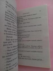 Kapağı,Mermer Tezgahı,Falaka,Dama Taşları Dört hikâye, çocuk ,kitap,hiç kullanılmamıştır.