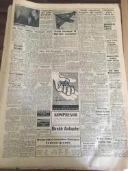 YENİ SABAH GAZETESİ 12 KASIM 1959 YIL :22 SAYI :7433--Maarif  Mevzuunda  CHP .DP.den  davacı ---3 Türk denizcisi ,Kıbrıs da birer sene  hapis  yatacak --Akis ,Şah davasında mahkum oldu --Sandık cinayetinin  duruşması  dün başladı --Halk istimlak bedellerin  ödenmeyişinden  şikayetçi  --B.Amerika da  Çalışma Vekili Şapkası Yedi --Konyalıların  yarısı sevinçli  yarısı üzgün --Vali  kaidelere uymayan  3 şoförün  ehliyetini  aldı --Eisenhower  General  Franco  ile  de görüşecek---İhraç mallarımızın  vasıfları  belli oldu --Fezaya  fırlatılacak  ilk füze -uçak  hazırlanıyor --Kasımpaşa ,Beşiktaş dan  puan  aldı :0-0--Beykoz 'u  2-0 yenen Feriköy sonunculuktan  kurtuldu --Fenerbahçe -K.Gümrük Bugün  Karşılaşıyorlar --Fenerbahçe  futbolculara artık normal prim veriyor --