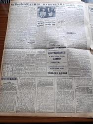 Yeni İstanbul Gazetesi - 10 Mayıs 1955 - Başvekil Adnan Menderes Dün Yugoslavdan Döndü - Batı Almanya Dün Resmen NATO'ya İltihak Etti - Kıbrıs İçin Yeni Yunan Müracaatı -  Seçimler Meselesi Demokrat Grubunda Bugün Yine Müzakere Edilecek - Şam Suikastı Fransızların Marifeti İmiş - Profesör Doktor Yavuz Abadan - Atatürk İçin 19 Mayıs'ta Saygı Duruşu - Hala At Eti Yiyoruz - Tarhan Toker - Bergamada Folklor Bayramı Yapılacak - Saadet Bekçisi Yazan Zeliha Harun Yazı Dizisi - Ankara Radyosu Programı - Kıbrıs Kara Bulutlar Altında Yazan Fikret Adil Yazı Dizisi - Cannes Film Festivali - İtalya'daki Tiyatro Buhranını Giderme Teşebbüsleri - Japonya'nın En İyi Film Yıldızı Hideko Takamine - Büyük Şair Schiller - Fenerbahçe Adalet Maçı Şampiyon Takımı Tayin Edecek - Gündüz Kılıç Galatasaray'dan Ayrılıyor Mu - Tarihi Kırkpınar Güreşleri Başlıyor - Çapamarka - Gripin