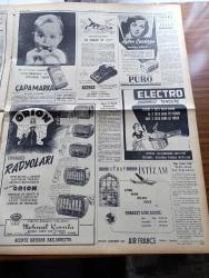 Yeni İstanbul Gazetesi - 11 Kasım 1953 - Büyük Atatürk Vatan Toprağında - Atatürk Ebedi Yurdunda - Ankara Dün Tarihi Bir Gün Yaşadı - Anıtkabir'de Muhteşem Tören Dün Renkli Filme Alındı - Kore Kahramanları Dün Atatürk'ü Andı - Cumhurbaşkanı Celal Bayar'ın Anıtkabir'de Dünkü Nutku - Anıtkabiri Dün 70 Bin Vatandaş Ziyaret Etti -  Yabancı Gözüyle Atatürk'ün Ölümünün 15. Yıldönümü Yazan Profesör Michael Grant - Kral İbnisuud İçin Arap Memleketlerinde Matem - Beşiktaş Ve Emniyet Takımları Karşı Karşıya - Eski Şehremini Emin Erkul - Ankara Radyosunu Dinlerken - Ayten Çankaya Puro Tuvalet Sabunlarını Tavsiye Ediyor - Orion Radyoları - Anıtkabir'deki Törenden Resimler - Electro Düdüklü Tencereleri - Büyük Kurtarıcı Atatürk'ün Defin Tutanağı - Air France - Yapı Kooperatifleri Miktarı Çoğalıyor