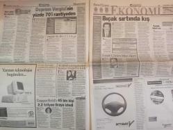 Hürriyet Gazetesi - 1 Aralık 1999 - Korkutan Kış - Evren Aykul - Oktay Ekşi - Hülya Avşar - Deniz Akkaya - Metin Akpınar  Yıldız Kenter - Ricky Martin Eşcinsel mi? - Nihat Akgün - İsa Öztürk - Serdar Turgut - Orhan Bıçakçıoğlu - Emin Çölaşan - Türkiye Aleyhine Haber Geçmem - Bıçak Sırtında Kış - Ercan Kumcu - Hayri Çetinkaya - Mümtaz Soysal - Şirketleri Güldüren Adam - Enis Berberoğlu - Mesude Erşan - AIDS Gençleri ve Çocukları Hedefledi - Süleyman Seba Aday Olacak - Beşiktaş - Hakan Ünsal - Fenerbahçe - Alpay Engin - Trabzon - Sinem Güven - Podyumdaki Mücevher - ABD'nin Sanat Tarihi'ndeki Türk  - Dünyanın En İnce Pili - Tek Taraflı Aşka İnternette İnfaz