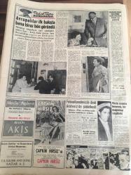 YENİ SABAH GAZETESİ  27 EKİM 1959 YIL :22 SAYI :7417---Zelzele de ölenlerin  sayısı 13 'e  yükseldi --DP İleri  Gelenleri Meclis Reisliği Konusunu Görüştü --Urfa da sel felaketi  :Bir  nahiye  47 ev yıkıldı --Paralarını  alamayan  üyeler kooperatifin  önünde nümayiş yaptı --Fatih  Emniyet Amirini  Avukatı  da Tekzip  Etti --Vitrin camını keserek  bir mağazayı  soydular --İran 'ın  müstakbel  Kraliçesi  Şah 'ı mesut  edebilecek mi ?--Bahsi  müşterek aralık ta başlıyor --Galatasaray ve Beşiktaş Bugün Ankara 'ya Gidiyor --Vefa -Beykoz ,Fenerbahçe  Adalet Yarın Oynuyor --Göztepeli idareciler  Futbol  federasyonu  itham ediyor --