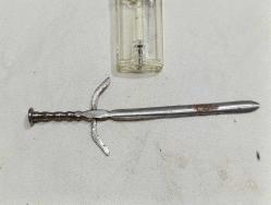 K44---MİNYATÜR DEMİR KILIÇ