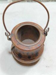 K61-----AHŞAP VE BAKIR DEKORLUK ESKİ KÜÇÜK BOY SU KOVASI