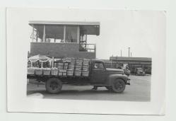 TOM KOSTER SEBZE MEYVE KAMYONU VE HAL TEMALI FOTOĞRAF...