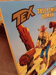 Tex Klasik Seri 55 - Maskeli İntikamcı / Taşlanmış Orman Guido Nolitta, Gianluigi Bonelli ÇİZGİ DÜŞLER