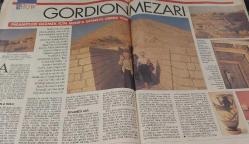 HÜRRİYET GAZETESİ-SHOW EKRAN DERGİSİ-SHOW-DERGİ-17 TEMMUZ-1994-SAYI:70-KAPAK-FOTOĞRAF-RÖPORTAJ-CHRİSTİNE HAYDAR-GÖKDELEN-ARNOLD SCHWARZENEGGER-RENKLER-MÜZİKLE TEDAVİ-NİHAVEND-BASUR-İZCİ-ADNAN ŞENSES-HİNDİSTAN-TANRI-KRBAN-ANDRA PADRESH-YEŞİLYURT-OKSİJEN-KAZDAĞI-ÇANAKKALE-HAMBURGER-SAÇ BAKIMI-SANDALET-GORDION MEZARI-PİRAMİT-TÜMÜLÜS-KRAL MİDAS-KADIN SAĞLIĞI-KUDUZ-ÖNLEM-EVDE TEK BAŞINA-BEETHOVEN-SİBEL ÖZCAN-ZERRİN ÖZER-ALPER ÖNAL-HÜLYA AVŞAR-TAÇSIZ GÜZEL-SİBEL CAN-ERİŞÇİ AİLESİ-EMRAH-SAFİYE SOYMAN-BÜLENT ERSOY-BİROL GÜRKANLI-