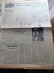 Yeni İstanbul Gazetesi - 27 Kasım 1952 - Mürebbiye Yazan Hüseyin Rahmi Gürpınar Yazı Dizisi - Cumhurbaşkanı Celal Bayar Bu Sabah 9,30'da Pirede Olacak - Amerikan Başkanı Eisenhower Bugün Kore'ye Gidiyor - Nakşibendi Şerif Dursun'un Malatya Suikastı Hakkında Yeni İfşaatı - Kore Sulh Planı - Bursa'daki Takkeliler - Boykota Devam Eden Öğrenciler - Hüseyin Üzmez - Büyük Kardeşim Atatürk Anlatan Makbule Atadan Yazı Dizisi & Denizlerin Efesi Gazi Umur Paşa Yazan Tevfik İnci Yazı Dizisi - Kunuri Zaferinin Yıldönümü Dolayısıyla Celal Dora'nın Hatıraları - Demirperde Gerisi Facialarından - 7 Kore Gazimiz Washington'a Götürülecek - 1001 Gece Masalları Sihirli Kandil Çeviren Reşad Nuri Darago Yazı Dizisi - Ankara Radyoları - Şeker Hastalığı Aşı İle Tedavi Ediliyor - Köyde Gördüklerim Alevi Köyü Yazan Mediha Berkes - Kıtalar Birbirine Yaklaşıyor - Çapamarka - Yeni Puro Tuvalet Sabunları - Trelleborg Lastikleri - Demag Cereskalleri - Tural Öksürük Ve Bronşiti Derhal Geçirir