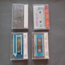 Muazzez Abacı, 4 kaset albüm birarada