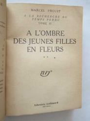 A L'ombre Des Jeunes Filles En Fleurs, Tome: I-III / A La Recherche du Temps Perdu Tome II