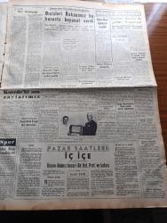 Yeni İstanbul Gazetesi - 25 Mayıs 1952 - Mustafa Nermi - Dörtlü Müzakereler Dün Resmen Bonn'da Başladı - İran Sovyet Notasını Reddedecek - Kocaeli Demokrat Parti İl Kongresi Toplandı - Bahar Bayramı - İnkılap Partisinin Kurulması Haberleri Tahakkuk Etmek Üzere - Yalancı Yazan Bedii Faik Resimleyen Turhan Selçuk Yazı Dizisi - Gureba Hastanesi'nde İki Kliniğin Temeli Dün Atıldı - Orhan Kaftancı Millet Partisi İl Başkanı Oldu - Amerika'nın En Eski Eczahane Sahiplerinden J. Weisbard İstanbul'da - Ruslar Berlin'de Yolları Kapatıyor - Hitler'in Doğduğu Ev- Yunanistan Garbi Trakya Valisi Kosti Trayados Bugün İstanbul'a Geliyor - Kaç Yerde Şeker Fabrikası Açılacak - İftar Sofrası - Profesyonel Ligi'n Son Hafta Karşılaşmaları - Galatasaray Beşiktaş'la Karşılaşıyor - Avrupa'nın En Tehlikeli Adamı Skorzeny Anlatıyor Mussolini'yi Nasıl Kaçırdım Yazı Dizisi - Yeni İstanbul Gazetesi Himalaya'da - Fendt Dieselross Traktörleri - Çapamarka - Omega Saati
