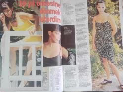Gala Haftalık Aktüalite Sinema Tiyatro Müzik ve Magazin Dergisi - 10 Ocak 1999 - Yeşim Salkım - Şükriye Tutkun - Serdar ORtaç - Ebru Ürün - Çelik - Gül Erda-  Şafak Sezer - Tuğba Ünsal - Hilal Özdemir - Cenk Tangil - Gülşah Dilek - Songül Ülkü - Gaibang Tuçer - Metin Arolat - Mahir Çayan - Esra Önet - Arzu Ece - Hazım Körmükçü - Huysuz Virjin - Ajda PEkkan - Betük Tahincioğlu - Metin Akpınar - Harika Avcı - Abide Savaş - Aşkın Nur Yengi - Özcan Deniz - Çiğdem Derki - Salih Keçeci - Alican Ağaoğlu - Şebnem Dinçgör - Alev Demiral - Esin Yücel - Mete Vardar - Aytül Kiremitçi - Burcu Yıldır - Gülşen Işık - Hayal Davran - Murat Bengier - Ahu Atılgan - Avni Kütükoğlu - Şenay Akay - Filiz Süzer - Hilal Aslangiray - Nedret Taciroğlu - Selcan Türk - Zeynep Kasımlıoğlu - Elif Edes - Sevcan Zabit - Ayşegül Toplusoy - Seyhan Sapmaz - Uğur Güneri - Edip Akbayram - Mithat Güçlü fotoğraf ve haberi - Tam Takım Dergi