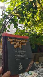 ÖĞRETMENLİK MESLEĞİNE GİRİŞ