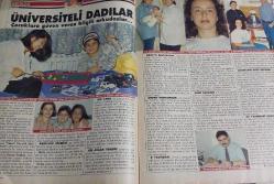 MİLLİYET GAZETESİ-MİLLİYET FİESTA PAZAR DERGİSİ-FİESTA-DERGİ-PAZAR-EK-17 EKİM-1993-SAYI:13-KAPAK-FOTOĞRAF-RÖPORTAJ-SOSYETE-HAZIRCEVAP-SABUN KÖPÜĞÜ-BİLİM-SPOR DÜNYASI-SİNEMA-DÜNYA-HABERLER-ARAŞTIRMA-PAZAR KEYFİ-SÜSLÜ-İÇ ÇAMAŞIRI-MODA-ROMAN-ROMANCI-DENİZ-RESSAM-BORİS VALLEJO-MİTOLOJİ-TAKVİM-GÜREŞ-ÜNİVERSİTELİ DADILAR-PARİS-GEZİNTİ-SEKSİ-SADE-STAR-BARABARA HERSHEY-BURT REYNOLDS-TORI SPELLING-CLAUDIA SCHİFFER-P.ANN MILLER-KEMAL YILDIRIM-OBURLUK-ZEKİ ALASYA-SEMA YUNAK-TÜRKAN ŞORAY-TANJU ÇOLAK-ÇİĞDEM TUNÇ-DENİZ PULAŞ-LALE MANSUR-CEM MANSUR-PINAR ELİÇE-HÜLYA AVŞAR-KAYA ÇİLİNGİROĞLU-AYRILIK-OZAN ORHON-ALMANYA-GÜLAY ÖMEROĞLU