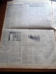 Yeni İstanbul Gazetesi - 13 Ağustos 1952 - Silahsızlanma Mevzuunda Ruslara Bir Teklif Daha - İsrail de Askerliği Uzatıyor - İran'da Sıkıyönetim Dün Akşam Kaldırıldı - Mareşal Tito İstanbul Valisi Fahreddin Kerim Gökay'a Ziyafet Verdi -  Cumhurbaşkanı Celal Bayar Ve Başbakan Adnan Menderes İstanbul'a Döndü -  Osman Kapani Brüksel Büyükelçiliğine Tayin Edildi - Esir Şehrin İnsanları Yazan Nureddin Demir (Kemal Tahir) Yazı Dizisi - İsviçre Milli Bayramı Tebrik Edildi -  Kadınlar Birliği Çarşaf Mevzuunu Yeniden Tetkik Ediyor - İngiltere Dışişleri Bakanı Eden Yarın Evleniyor - İzmir Fuarı - Japon Komünist Partisinin Gizli Faaliyeti - Fındık Piyasası Haftaya Açılıyor - Yeni Yıl Üzüm Rekoltesi - Bulmaca - Memleket Ve Dünya Borsa Ve Piyasaları - Japon Kızlarıyla Bir Konuşma - Profesyonel Ve Amatör Futbolcular - Normag Traktörler - Fendt Dieselross Traktörleri - Nihat Işık Radyofon