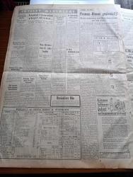 Yeni İstanbul Gazetesi - 3 Mayıs 1952 - Türk Heyeti Dün Yurda Dönmek Üzere Yunanistan'dan Ayrıldı - Süveyş Kanalında Sükunet Hakim - Amerika'da Çelik İşçileri Greve Nihayet Veriyor - Kore'ye Gidecek Değiştirme Birliğimiz - Ortaokul Ve Liselerde Dersler 31 Mayıs'ta Nihayete Erecek - Yalancı Yazan Bedii Faik Resimleyen Turhan Selçuk Yazı Dizisi - Marshall Planı Tatbikçisi Russel Dorr'un Veda Mesajı -  Yaz Aylarında Tarihi Dekorlarla Konser Verilecek - Kolera Salgını - İspanya Af Kanunu Çıkaracak - Amerika Japonya'da Asker Kullanacak - Sanatkar Gülseren Sadak - Dünya Bankası Kalkındırma Teşkilatı - Davis Kupası Tenis Maçları Türkiye İsviçre Milli Maçı Bugün Yapılıyor - Arsenal Bugün Şampiyonluk İçin Oynayacak - Kienzle Argo Taksimetreleri - Zündapp Motosikletleri - Normag Traktör - Çapamarka - Nevrozin - Elhamra Terzihanesi - Erres Elektrik Süpürgesi