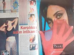 Şamdan Haftalık Aktüalite Sinema Tiyatro Müzik ve Magazin Dergisi - Tuba Ünsal - Özgül Kavruk - Haluk Ulusoy - Nevzat - Hande Demirkol - Teoman - Yasemin Kozanoğlu - Sinan Çetin - Rafet El Roman - Meltem Cumbul - Zuhal Olcay - Cem Yılmaz - Hülya Avşar - Sibel Can - Özlem Can - Beyazıt Öztürk - Seren Serengil - Çiğdem Tunç - Burcu Çağrı - Maide Erçelebi - Tarkan Sualp - Ertuğrul Ar - Ayşe Azizoğlu - Elif Edes - Kaya çilingiroğlu - Ayşem Saraçoğlu - Ahmet Yalman - Mehmet ali Erbil - Demet sağıroğlu - Nergis Kumbasar - Ebru Şallı - Didem Erol - Bahattin Demir - Eda Modoğlu - Mahsun Kırmızıgül - Nilgün Han - Alişan - Ece Erken fotoğraf ve haberi - Dergi Tam Değildir Sadece 18 Sayfası Mevcuttur - Dergi Kapağı Yoktur