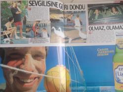 Star Life Haftalık Aktüalite Sinema Tiyatro Müzik ve Magazin Dergisi - 22 Ağustos 1999 - Duygu Öcal - Türkan Şoray - Sedat Aloğlu - Vedat Aloğlu - Türkan Şoray - Cihan Ünal - Nurseli İdiz - Meltem Cumbul - Atıl Kutoğlu - Engin Ardıç - Müşerref Akay - Ekber Gencer - Müşerref Akay - Elif Kramer - Murat Şahin - Murat Şahin - Kenan Doğulu - Cem Öcal - Asu Emre - Ali Aktuna - Zeynep Özal - Adnan Güngör - Funda Güngör - Bedri Deren - Selin Türkoğlu - Okan Bayülgen - Harika Avcı - Şebnem Dönmez - Ebru Şallı - Didem Uzel - Ajda Pekkan - Canan Yaka - Deniz Pulaş - Arzum Onan Aslantuğ - Sinem Güven - Candan Erçetin - Zeynep Tunuslu - Cemil İpekçi - Lale Özçoban - Aslı Üstünkaya - Şebnem Çapa - Açelya - Selami Şahin - Ferda Anıl Yarkın - Özlem Savaş - Ali altay - Hakan Peker - Uğur Akdora - Selin Toktay - Didem Taslan - Neshan Mülazım - Esin Moralıoğlu fotoğraf ve haberi - Tam Takım Dergi