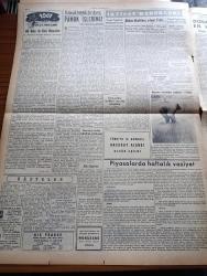 Yeni İstanbul Gazetesi - 3 Kasım 1952 - Mustafa Nermi - Dünya Amerika'da Seçimleri Bekliyor - NATO'nun Akdeniz Manevrası - Kızıl Bulgarlar Hudut Karakolumuza Çirkin Bir Tecavüzde Bulundular - Cumhurbaşkanı Celal Bayar'ın Açış Nutku Geniş Akisler Uyandırdı - General Necip Arapların Önderliğini Mi Yapıyor - Denizlerin Efesi Gazi Umur Paşa Yazan Tevfik İnci - Büyük Kardeşim Atatürk 3 Anlatan Makbule Atadan Yazı Dizisi - Anayasa'da Mühim Tadilat Yapılacak - Amerikan Askerlerini Kore'den Çekmeli Mi - Bursa Yalova Yolu 20 Km. Kısalıyor - Ankara Üniversitesi Yeni Ders Yılına Girdi - 1001 Gece Masalları Ali Baba ile Kırk Haramiler Çeviren Reşad Nuri Darago Yazı Dizisi - Ankara İstanbul Radyosu Programı - Donanma NATO Üyelerinin En Kuvvetli Silahıdır - Galatasaray Panathinaikos'a Dün 5 2 Yenildi - Ankara Takımı Şampiyon Oldu - Marguerite Higgins'in Mektupları - Cumhurbaşkanlığı Kupası - Anker Dikiş Nakış Makineleri - Nevrozin - Fendt Dieselross Traktörleri