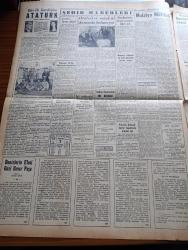Yeni İstanbul Gazetesi - 3 Aralık 1952 -  Cumhurbaşkanı Celal Bayar Gümülcüne'de Celal Bayar Lisesi'nin Açılışında Bulundu - Mürebbiye Yazan Hüseyin Rahmi Gürpınar Yazı Dizisi -Cumhurbaşkanı Celal Bayar Saat 16'da İstanbul'da - Malatya Hadisesi - Celal Bayar Selanik'te Ata'nın Evini Ziyaret Etti - İçişleri Bakanı Ethem Menderes - Kansere İlaç Bulma Yarışı - Milli Harp Akademisi Kuruluyor - NATO'nun Emrine Verilecek Askeri Kuvvetlerimiz - Büyük Kardeşim Atatürk Anlatan Makbule Atadan Yazı Dizisi - Denizlerin Efesi Gazi Umur Paşa Yazan Tevfik İnci Yazı Dizisi - Ahmet Emin Yalman'a Yapılan Suikast - Mecidiyeköy'le İstinye Arasında İkinci Yol - Namık Kemal'i Anma Töreni - Yunan Milli Tiyatrosunun Muvaffakiyeti - Nureddin Ahmet İlsevey - 1001 Gece Masalları Sihirli Kandil Çeviren Reşad Nuri Darago Yazı Dizisi - Turistler Ve Topkapı Sarayı - Memleket Ve Dünya Borsa Ve Piyasaları - Çapamarka - Puro Tuvalet Sabunları - Gripin - Casusluk Sanığı Hayati Karaşahin'in Duruşması -