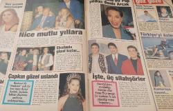 MİLLİYET GAZETESİ-MİLLİYET FİESTA PAZAR DERGİSİ-FİESTA-DERGİ-PAZAR-EK-12 HAZİRAN-1994-SAYI:47-KAPAK-FOTOĞRAF-RÖPORTAJ-SOSYETE-HAZIRCEVAP-SABUN KÖPÜĞÜ-BİLİM-SPOR DÜNYASI-SİNEMA-DÜNYA-HABERLER-ARAŞTIRMA-PAZAR KEYFİ-SÜPER-ŞANS-PAULA ABDUL-ALBERTO DİAZ GUTİERRAZ-PRENS CHARLES-WHITNEY HOUSTON-BOBBY BROWN-PAVAROTTİ-İTALYAN-TENOR-ZORUNLU-AKSESUAR-GÖZLÜK-İLHAN İREM-EMEL SAYIN-CEM KARACA-ZERRİN ÖZER-NESLİHAN YARGICI-SEMRA ÖZAL-TANSU ÇİLLER-HARUN KOLÇAK-AKREP NALA-GÖNÜL YAZAR-BEHRAMKALE-ÇANAKKALE-AYVACIK-CARNİTİN-KELLY LYNCH-WİLLİAM BALDWİN-SHERİLYN FENN-SOON LİN-MELEZ-DİLBER-NİLÜFER-ZOR-ERKEKLER-AVUÇ-AVUSTURYA-CENNET-KÖŞE-TOSCANA-RESSAM-FİLİZ BERK DOĞATÜRK-PELİN KÖRMÜKÇÜ-NESLİGÜL ÜSTAY-YILMAZ ULUSOY-ULUSOY TURİZM-AYNUR AYDAN-EMEL YILDIRIM-DENİZ ARCAK-SUMRU YAVRUCUK-BURAK KUT-ÖZCAN DENİZ-KADİR TAPUCU-ÜÇ-SİLAHŞÖRLER-HALE SOYGAZİ-PAPARAZZİ-N-MELTEM DOĞANAY-KEMAL HORZUM