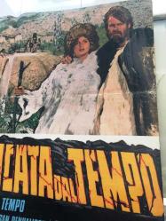 TANRILARIN DEHŞETİ, ORİJİNAL İTALYANCA SİNEMA BEZ AFİŞİ - LA TERRA DIMENTICATA DAL TEMPO - The Land That Time Forgot, 1974, FİLM BEZ AFİŞİ / POSTERİ - BÜYÜK BOY - ORİJİNAL - 65 X 45 cm EBADINDA - Original Turkish Big Size Movie Poster - Kevin Connor, Doug McClure, John McEnery, Susan Penhaligon, Keith Barron, Anthony Ainley, Godfrey James, Bobby Parr, Declan Mulholland, Colin Farrell, Ben Howard, Roy Holder, Andrew McCulloch, Ron Pember, Grahame Mallard