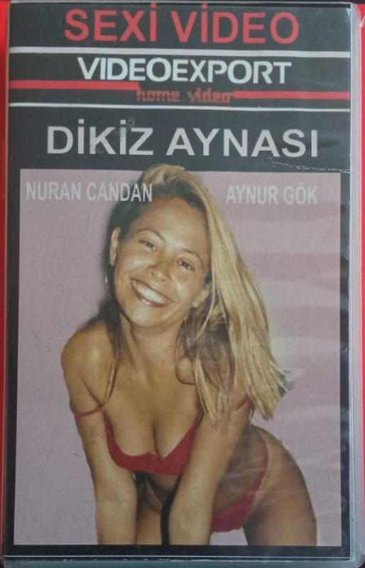 Qizning shimidagi porno Osiyo ayollar porno rasmlar