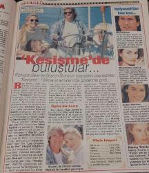 MİLLİYET GAZETESİ-MİLLİYET FİESTA PAZAR DERGİSİ-FİESTA-DERGİ-PAZAR-EK-26 HAZİRAN-1994-SAYI:49-KAPAK-FOTOĞRAF-RÖPORTAJ-SOSYETE-HAZIRCEVAP-SABUN KÖPÜĞÜ-BİLİM-SPOR DÜNYASI-SİNEMA-DÜNYA-HABERLER-ARAŞTIRMA-PAZAR KEYFİ-SÜPER-ŞANS-MÜZİK-NALAN-FIRTINA-ABD-İNCİ-CHİCAGO-BRONZLAŞMA-DEKOLTE-GÜZELLİK-CESARET-ZERAFET-JEAN CLAUDE VAN DAMME-LATOYA-CLİNT EASTWOOD-ARZUM ONAN-DEFENE SAMYELİ-ZEYNEP FADILLIOĞLU-AYDAN ŞENER-RANA ELİK-BARBİE-EFSANE-GANGSTER DİYARI-KESİŞME-RİCHARD GERE-SHARON STONEMEL GİBSON-MAEDCHEN AMİCK-JULİE WARNER-EMİNE NALAN TOKYÜREK-AVRUPA-MİDYE-PORSELEN-KÜTAHYA PORSELEN-ASOS-HABERRAZZİ-HÜSEYİN KÖROĞLU-ŞENAY KÖROĞLU-SEVTAP PARMAN-MERAL KONDRAD-DEMET AKALIN-