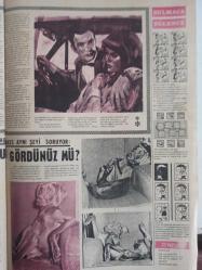 Pazar Ekstra Haftalık Aktüalite Sinema Tiyatro Müzik ve Magazin Dergisi - 23 Şubat 1969 - Dünya Nasıl Doğdu? - Çin Falı - 20 Milyon Yaşındaki İhtiyar! - Dünyanın Çelik Kapılı Tek Kahvesi - Faşing - Benimle Evlenir Misiniz? - Hayat Kavgası - Bir Film Hikayesi - Türkan Şoray'ın Düblörlüğünü Yapıyor - Ömür Göksel - Nilüfer Koçyiğit - Semiramis Pekkan - Çifte Kavrulmuş - Pervin Par Tiyatroda Oynayacak - Ajda Pekkan: Eskiye Dönüş - Plaktaki Gizli Ses - Ömür Göksel - Nilüfer Aydan Gizlice Evlendi - Alfred Hitchcock Takdim Eder - Kanlı Elbise - Fala Bakıyoruz - Londra'da Herkes Aynı Şeyi Soruyor: Cleo'yu Gördünüz mü?_ - Bulmaca Eğlence - Şaka - John Dempsey fotoğraf ve haberi - Tam Takım Dergi