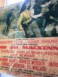 Makkenna'nın altınları, ORİJİNAL İTALYANCA SİNEMA BEZ AFİŞİ - L'ORO DEI MACKENNA, 1969, FİLM BEZ AFİŞİ / POSTERİ - BÜYÜK BOY - ORİJİNAL - 65 X 45 cm EBADINDA - Original Turkish Big Size Movie Poster - J. Lee Thompson, Gregory Peck, Omar Sharif (Ömer Şerif), Telly Savalas, Camilla Sparv, Keenan Wynn, Julie Newmar, Ted Cassidy, Lee J. Cobb, Raymond Massey, Burgess Meredith, Anthony Quayle, Edward G. Robinson