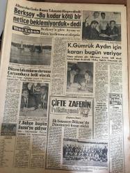 YENİ SABAH GAZETESİ  7 TEMMUZ 1963 YIL :28 SAYI :8733---CHP 'liler göre hala Güler yüzlü idare kurulamadı ----Katil  İlyas Şoris ,aile  baskısından dert yandı --İstanbul u  istila eden yeni  dans  :Holly -Golly ----Hasbi Beyin Mektubu : Siyavuşgil --Berksoy  bu kadar kötü bir netice beklemiyorduk  dedi - --Ayvalık deyince  akla  zeytin gelir --Edremit 'in zeytin  'i , zeytin yağı  meşhurdur  ---Arjantin de başkanlık seçimi bugün yapılıyor ---Sinemalar Tiyatrolar :İstanbul : Atlas : Yastık   Sohbeti ,İnci :Ayşecik Ateş Parçası ,Konak : Yalnız ve Cesur ,Lüks :İhtiras Yolcuları -----Türkiye  'nin   en sevilen  futbolcusu  :Metin Oktay  :6  defa gol kralı  olan  Metin  Oktay krallığını devam  ettirmek  azminde --Metin  330.038 reyle  en sevilen  futbolcu ,Lefter  ise  311.637 reyle ikinci seçildi --Lefter  Milli Takımda  en fazla  oynamış  en çok  gol atmış  bir futbolcudur--