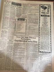 YENİ SABAH GAZETESİ  7 TEMMUZ 1963 YIL :28 SAYI :8733---CHP 'liler göre hala Güler yüzlü idare kurulamadı ----Katil  İlyas Şoris ,aile  baskısından dert yandı --İstanbul u  istila eden yeni  dans  :Holly -Golly ----Hasbi Beyin Mektubu : Siyavuşgil --Berksoy  bu kadar kötü bir netice beklemiyorduk  dedi - --Ayvalık deyince  akla  zeytin gelir --Edremit 'in zeytin  'i , zeytin yağı  meşhurdur  ---Arjantin de başkanlık seçimi bugün yapılıyor ---Sinemalar Tiyatrolar :İstanbul : Atlas : Yastık   Sohbeti ,İnci :Ayşecik Ateş Parçası ,Konak : Yalnız ve Cesur ,Lüks :İhtiras Yolcuları -----Türkiye  'nin   en sevilen  futbolcusu  :Metin Oktay  :6  defa gol kralı  olan  Metin  Oktay krallığını devam  ettirmek  azminde --Metin  330.038 reyle  en sevilen  futbolcu ,Lefter  ise  311.637 reyle ikinci seçildi --Lefter  Milli Takımda  en fazla  oynamış  en çok  gol atmış  bir futbolcudur--
