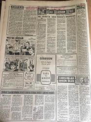 YENİ SABAH GAZETESİ  4 TEMMUZ 1963 YIL :26 SAYI :8730--Gl.Tağmaç Kıtalar her an  müteyakkız durumda idi dedi --Ticarethane  kiralarını serbest  bırakılıyor --Gümrüklerdeki mallar  yarın  serbest  bırakılıyor --Sirk  rejisörü  bir yıl sonra  gelip sevdiği  kızla  dün evlendi --Başbakan  Rus Elçisi İle Görüştü ---Keeler  'in  ücreti  belli oldu 250 lira --Çek Sentezi :Siyavuşgil --Amerika da dört  Sovyet casusu dün  tevkif edildi --Çorlu da 14 yaşında  bir kız  kahve işletiyor --Sinemalar : Atlas : Yastık Sohbeti ,İnci : Ayşecik Ateş Parçası ,Konak :Yalnız ve Cesur ,Sensiz Yaşayamam ,Lüks :İhtiras Yolcuları --Sekiz sıkletten beşinde elendik --Suat ,Beşiktaş la mukavele yaptı --Şeref 100 bin liraya Fenerbahçe de kaldı --Ordu Takımımız Mağlup Oldu --