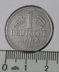 1982-J BATI ALMANYA DEUTSCHE 1 MARK ORİJİNAL MADENİ PARASI NADİR HARFLİSİ ÇİLALTI-ÇİL 1Y2Ş3R ÇOK NADİR