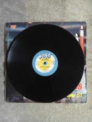 ADNAN ŞENSES - SÜPER 81 LP