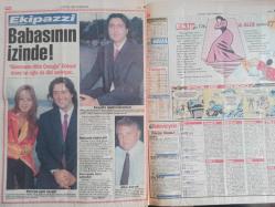 Ekip Haftalık Aktüalite Sinema Tiyatro Müzik ve Magazin Gazetesi - 6 Eylül 1997 - Hostes Böyle Öldü! - Fotoroman Kral ve Kraliçesini Seçiyoruz - Vay Uyanıklar - Tanınmamak İçin Her Türlü Madrabazlığı Yaptılar - Kızım Lezbiyen Değilmiş - Sibel Can - Cezaevinden Mektup Var - Böyle Bulundu! - Büyücü Ercan'ın Cevizleri - Göksel Arsoy - Gökhan Arsoy Babasının İzinde - Ebru Gündeş - At Yarışı - Gönül Postası - Pozitif Gençlik - Dök İçin Rahatla - Beni de Vurun! - Aşk Çıkmazı - Alemin İnsanları - Aşk Çıkmazı Fotoromanı - Tanıtım İçin Gazetelere Bu Sahneleri Gönderdiler - Müjde Ar fotoğraf ve haberi - Tam Takım Dergi