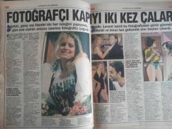 Ekip Haftalık Aktüalite Sinema Tiyatro Müzik ve Magazin Gazetesi - 20 Ağustos 1997 - Şöhrete Soyunan Zeynep, Yönetmeni Çok Fena Kızdırdı - Bu İşler Nasıl İşler - Hasan Çevik - Ümit Özer - Ayşe Arslan - Gelin Değil , Kefen Giydim Diyerek Kendisini Zehirledi - Erkeklerin Hepsi Ölsün - Merve - Eylen Denizgezer - Ramazan Şen - Sosyete de Boşanma - Fotoğrafçı Kapıyı İki Kez Çalar - Yeni Top Modeller - Zeki Triko - Mirella Nazor - At Yarışı - Dök İçini Rahatla - Namussuz - Alemin İnsanları - Bir Şamar Attı Sesimi Akor Etti - Aşk Çıkmazı fotoromanı - Şansa Bak fotoğraf ve haberi - Tam Takım Dergi