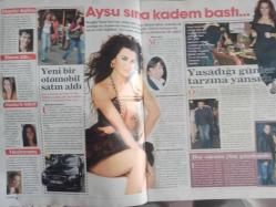 Kumsal Haftalık Aktüalite Sinema Tiyatro Müzik ve Magazin Dergisi - 27 Eylül - 3 Ekim 2008 - Aysu Baçeoğlu - Dilek Pınar - Şengül Balıksırtı - Erhan Kanioğlu - Tuğba Özerk - Merve Yurttapan - İsmail Hacıoğlu - Eda Taşpınar - Fatoş Seğmen - Mehmet Çelik - Meltem Cumbul - Pınar Altuğ - Yağmur Atacan - Tuğba Özay - Sude Bilge Demir - Özcan Deniz - Fahriye Evcen - Seren Serengil - Deniz Akkaya - Jennifer Lopez - Okan Yalabık - Simge Tertemiz - Kıvanç Tatlıtuğ - Azra Akın - Cansel Elçin - Bergüzar Korel - Tan Sağtürk - Hilal Cebeci - Burcu KAra - Yavuz Bingöl - Asu Emre - Didem Erol - Seda Sayan - Onur Şan - Seda Yalçın - Tunç Nazikoğlu - İpek Tanrıyar - Yeşim Salkım - Hanife Çakmak - Mehmet ÇAlışkan - Cansu Dere - Kıvanç Tatlıtuğ - Tarkan - Sezen Aksu - Emel Sayın - Yıldırım Gürses - Feryal Gülman - Zeynep Fadıllıoğlu - Aylin Tahincioğlu - Tuğba Erbil - Oya Eczacıbaşı - Heves Ekinci - Tolga Çevik fotoğraf ve haberi - Tam Takım Dergi