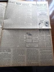 Yeni İstanbul Gazetesi - 31 Ağustos 1956 - Refik Halid Karay - Kıbrıs'a Dün Fransız Birlikleri Sevkedildi - İzmit'te Zelzele Devam Ediyor - Zafer Bayramı Bütün Yurtta Coşkun Sevgi Tezahüratıyla Karşılandı - Celal Bayar Ve Adnan Menderes'in Orgeneral İsmail Hakkı Tunaboylu'ya Telgrafları - Sanat Kronikleri - Çifte Oyun Yazan Colette Yazı Dizisi - Eminönü Unkapanı Yolunun Nihayet Açılmasına Başlandı - Dünyadan Çeşitli Ve Meraklı Haberler - Harp Okulunun Yeni Mezunları - Brüksel Sergisinde Açılacak Türk Pavyonu - Fransa Lahey Kulübüne Dahil Oldu - Dünya Bankasının İran'a Yardımı - Macera Peşinde Çeviren İhsan Aysu - İstanbul İzmir Radyosu Programı - Atomla İşleyecek Otomobil İmkansız Görünüyor - Galatasaray Sofya'da Dün Dinamo İle Yenişemedi - Fenerbahçe Karagümrük'ü 11 0 Yendi - Voleybolda Kuzey Kore'ye Yenildik - Dana Wynter Şöhret Yoluna Emin Adımlarla İlerliyor