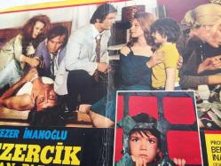 Sezercik Aslan Parçası, ORİJİNAL YEŞİLÇAM SİNEMA BEZ AFİŞİ, 1972, FİLM BEZ AFİŞİ / POSTERİ - BÜYÜK BOY - ORİJİNAL - 69 X 49 cm EBADINDA - Original Turkish Big Size Movie Poster - Memduh Ün, Safa Önal, Hülya Koçyiğit, Necdet Yakın, 	Memduh Ün, Ekrem Dümer, Nubar Terziyan, Atıf Kaptan, Lale Belkıs, Kayhan Yıldızoğlu, Necip Tekçe, Renan Fosforoğlu, Ediz Hun, Nihat Ziyalan, Nevzat Okçugil, Sezer İnanoğlu,