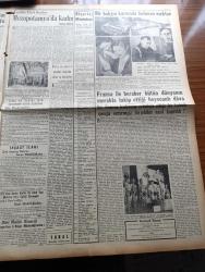Yeni İstanbul Gazetesi - 20 Şubat 1953 - Mustafa Nermi - Üçlü Müzakerelerin Mihenk Taşı Trakya - Mecliste Diyanet İşleri Bütçesi Görüşülürken Tartışmalar Oldu - Bursa'da Milli Tenasüt Cephesi Kuruluyor - Bulgarlar 132 Çingeneyi Geri Alıyor - Malatya Suikastı - Necip Fazıl Kısakürek - Hüseyin Üzmez - Cumhurreisi Celal Bayar - Büyük Kardeşim Atatürk Anlatan Makbule Atadan Yazı Dizisi - Küçük İnsanlar Faik Baysal - Kuleli Askeri Lisesi Basın Mensuplarına Dün Gezdirildi - Paşabahçe Vapuruna Rağbet Fazlalaştı - Ege Ekspresi Yolda Kaldı - Voleybol Maçları - Komünizmi Tel'in İçin Miting - Büyük Cihad Gazetesi Sahibi Mustafa Bağışlayıcı - Bir Nurcu Daha Tevkif Edildi - Bediüzzaman Saidi Nursi - Lanetli Mahalle Yazan Mehmet Davaz Yazı Dizisi - 1001 Gece Masalları Perizad Çeviren Reşad Nuri Darago - İstanbul Belediyesi Şehir Tiyatrosu Programı - Mezopotamya'da Kadın - Röportaj Müsabakası - Aga Radyo - Ziraat Bankası - Türk Ticaret Bankası - NATO Sulh Kervanı Sergisi Dün Açıldı