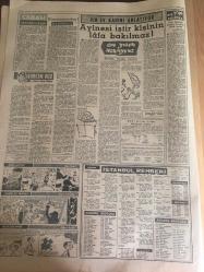 YENİ SABAH GAZETESİ 11 TEMMUZ 1960 YIL :23 SAYI :7661---Kıbrıs 'ın  İstiklal Günü Açıklandı --İnönü Gürsel'le  Aramızda Münakaşa Yok Dedi --Devlet Su İşleri ,Çok Kimseyi  Zengin  Etmiş ---İzmir de İnkılap Mitingi ----Ali İpar Mevkuf --Belçika  Kongosunda Büyük Çarpışmalar --Kore de  477 Türk  Askeri Şehit Olmuş --Et Fiyatları İle İlgili Bir Komisyon  Kuruldu --Karıştırmayalım :Siyavuşgil --Sinemalar :Alkazar :Cezayir Kahramanları ,Atlas :Cesur Adam ,Çınar :Dişi Yılan ,Emek :İdam Sehpası --Milli Birlik Hükümetinin  İki Büyük  Tarihi Vazifesi  :Ord .Prof.Dr .Ali Fuat Başgil -- 36 Öğretmen Etten Zehirlendi --Tony Armstrong 'un  eski sevgilisi Jackie  Chan Gazetecilere Dedi Ki :Margaret 'i mesut eden  erkek tahakümüdür ----Kutik Rapid  yenilmeyecek bir takım değildir  diyor --Can ,Fenerbahçe  İdare Heyetine  Çağrıldı --Güreş antrenörlerinin  salahiyetleri  kısıldı --Beşiktaş Atletizmde  İstanbul Şampiyonu  ---Kürek yarışlarını yine  Anadoluhisarı kazandı --