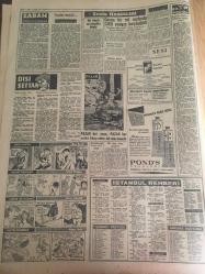 YENİ SABAH GAZETESİ  27 KASIM 1959 YIL :22 SAYI :7448--Kira Artışı Bir Yılda Yüzde 172 'yi Buldu --Müstehlik Yerli Sınai Mamüllerinden Şikayetçi--Başvekil Edirne  de bir sohbet konuşması yaptı ----10 Türk 'ün  naaşları dün yurda  getirildi --Dışarıda staj  gören işçi tasarruf  sağlıyor --Callas ,Onassisin  lafını ettirmiyor --Amerika  Atlas Okyanusuna Bir Füze Daha Attı--Tiyatro Tenkidi :Siyavuşgil --Sinemalar : Alkazar  :Merhamet  ,Atlas :Cesur Adam ,Çınar :Bir Kadın Tuzağı ,İnci :Ömrümün Tek Gecesi --Müşterek  Pazar Mevzuunda İşçilerinde Temennileri Var --Nice 'in 4  oyuncusu sakat --Karagümrük Ankara da Galatasaray Bugün Gidiyor --Nice,Barrou 'yu satışa çıkarıyor --Nice seyircileri şişe atamayacak --Molnar 'ın primini  Fenerbahçe tam ödemedi --