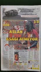 Hürriyet Gazete 26 Ağustos 2017 12 Dev Adamla Hep Beraber,Hidayet Türkoğlu,Seda Bakan,Sarp Apak,Kadir Doğulu,Sarp Levendoğlu,Burcu Başoğlu Kabadayı,Selçuk Kabadayı,Aleyna Tilki,Carla Bruni,Şule Zeybek,Necati Şaşmaz,Sinem Uslu,Şevket Çoruh,Manş'ta Bir Cesur Yürek,Yüzücü Bengisu Avcı,Usta Spiker Mesut Mertcan Hayatını Kaybetti,Nejat Gülen,Fenerbahçe İstenenler Ve İstenmeyenler Diye Bölünmez,Aykut Kocaman,Volkan Demirel,Robin Van Persie,Josef,Mehmet Topal,Canın Sağolsun Taha,Taha Akgül,Ousmane Dembele,Neymar,Çağla Büyükakçay,Cem İlkel,Oğuzhan Yok Arda Ve Emre Döndü,Arda Turan,Emre Belözoğlu,Mircea Lucescu,Oğuzhan Özyakup,Olcay Şahan,Ahmet Çalık,Hasan Ali Kaldırım,Aslan 3'ten Aşağı Atmıyor,Cenk Ergün,Bafetimbi Gomis,Tolga Ciğerci,Şimdi De Aykut Kocaman Linç Ediliyor,Igor Tudor,Kiğılı Reklam,Ford Reklam,Ets-Tur Reklam,Garanti Banka Reklam,Bmw,Hyundai,Suzuki Reklam,Seri İlanlar,Taziye İlanları