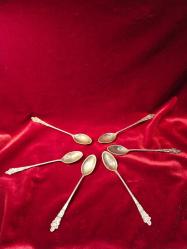 ÇAY KAŞIKLARI OLDUKÇA YAŞLI ESKİNİN TEMİZ KALMIŞ ÇAY KAŞIKLARI