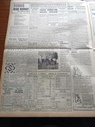 Yeni İstanbul Gazetesi - 16 Temmuz 1953 - Namık Zeki Aral - Berlin'deki Rus Zulmü - Sovyetler'in Kurşuna Dizdiği Batı Berlinli Göttbirg - Dünya Güzeli Bu Gece Seçiliyor - Batılılar Rusya'ya Nota Verdi - Demokrat Parti İle CHP Arasında Siyasi Teminat Münakaşası Başladı - Fuat Arna Ankara'da Hikmet Bayur İstanbul'da İfade Verdiler - Adnan Menderes Aydın'da Nutuk Söyleyecek - Döner Ayna Halide Edip Adıvar Yazı Dizisi - Baydar Derler - Nihad Erim'in Ulus'ta Dün Neşrettiği Yazı - İstanbul Fethin'in Günlük Notları - Dede Korkut Yazan Eflatun Cem Güney Yazı - Ankara İstanbul İzmir Radyosu - Churchill'in Hastalığı - Sevim Artist Poan Grawford - Gökbayrak Leon Cahun Yazı Dizisi -  Bir Büyük Şehir Minyatürü Madurodam - Barcelona'da Saint Famille Kilisesi - İslam Memleketleri Yazan Fikret Adil - Amele Kanunu'da İşçinin Refahını Temin Edemedi - Necla Seyhun - Lord Beawerbrook - Sadi Karsan - Vita - Puro Tuvalet Sabunları - Hotpoint Buzdolabı -