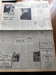 Yeni İstanbul Gazetesi - 7 Haziran 1953 - Mustafa Nermi - Amerika Cumhurbaşkanı Eisenhower'in Güney Kore'ye Son Teklifi - Dumlupınar Faciasının Temsili Tatbikatı Yapıldı - İran'da Komünistlerle Kanlı Bir Sokak Çarpışması - Adnan Menderes Churchill'le Görüştü - İçişleri Bakanı Ethem Menderes Şehrimizde - İzmir Şehir Tiyatrosu İhya Edilecek - Dumlupınar Faciasının Temsili Tatbikatı Yapıldı - Deniz Tarihimizde Yapraklar Ertuğrul Faciası - Cicim Yazan Collette Yazı Dizisi - İstanbul Fethi İçin Törenler Bugün Sona Eriyor - Çorlulu Alipaşa Camii - Windsor Dük'ünün Hatıraları - Memleket Ve Dünya Borsa Ve Piyasaları - Batı Almanya'nın Demirperde İle Ticareti - Baydar Derler Pazar Konuşmaları - Amerikan Gençliğini Kemiren Dert Aşksız Şehvet - Gökbayrak Yazan Leon Cahun Yazı Dizisi - Yaz Modası - İngiltere'de 1. Elizabeth Devrinin Yarattığı İzler - Tarihte İstanbul Ramazanları - Puro Tuvalet Sabunları - Arı Unları - Satılık Humber Marka Otomobil - Ziraat Bankası - Osman Bölükbaşı